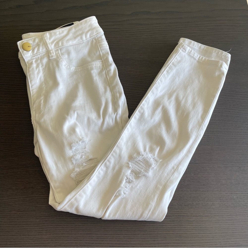 American Eagle White Hi-Rise Skinny Crop